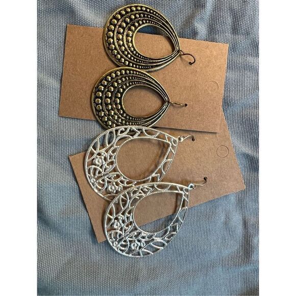Cute earrings  - Picture 1 of 8